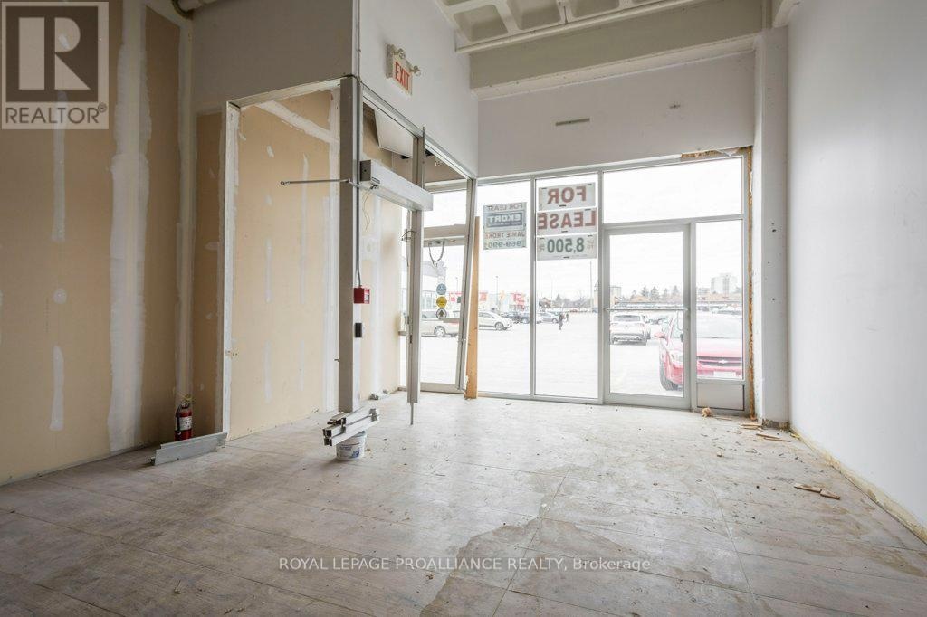 14 - 161 Bridge Street W, Belleville, Ontario  K8P 1K2 - Photo 3 - X9241817