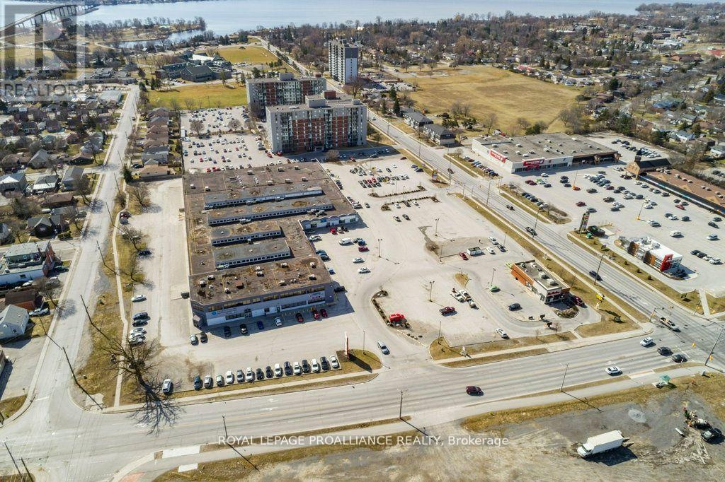 14 - 161 Bridge Street W, Belleville, Ontario  K8P 1K2 - Photo 6 - X9241817