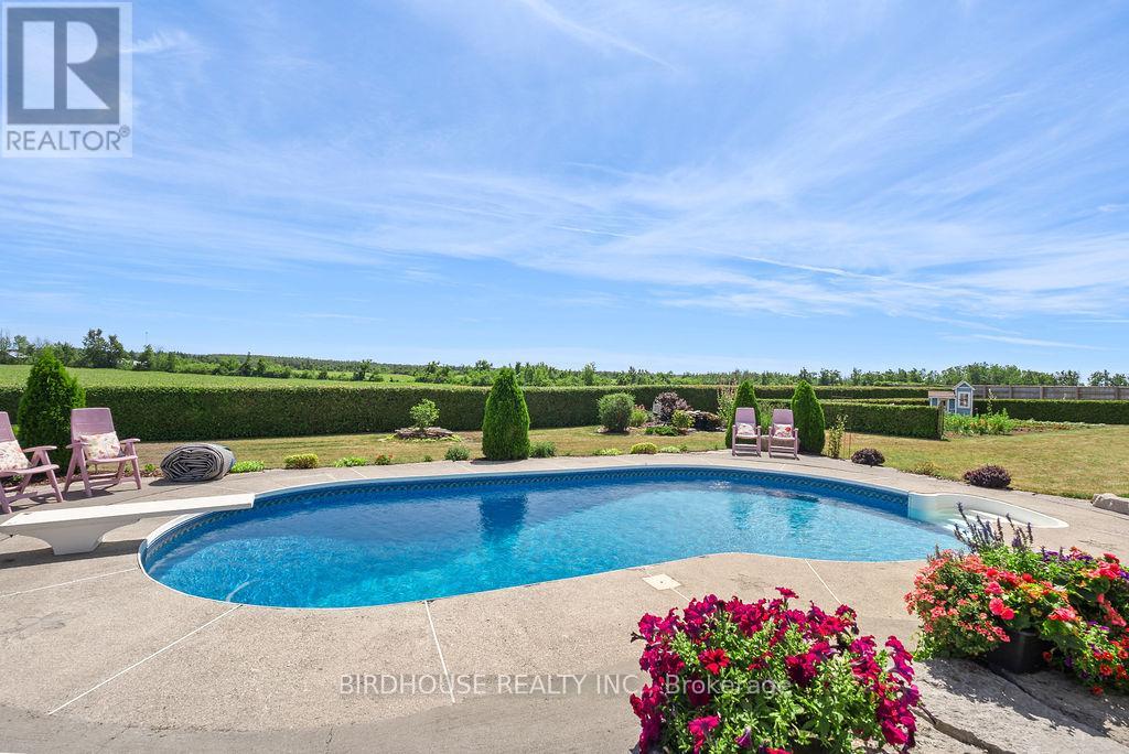 277 Sandhills Road, Kawartha Lakes, Ontario  K0M 2T0 - Photo 33 - X12347374