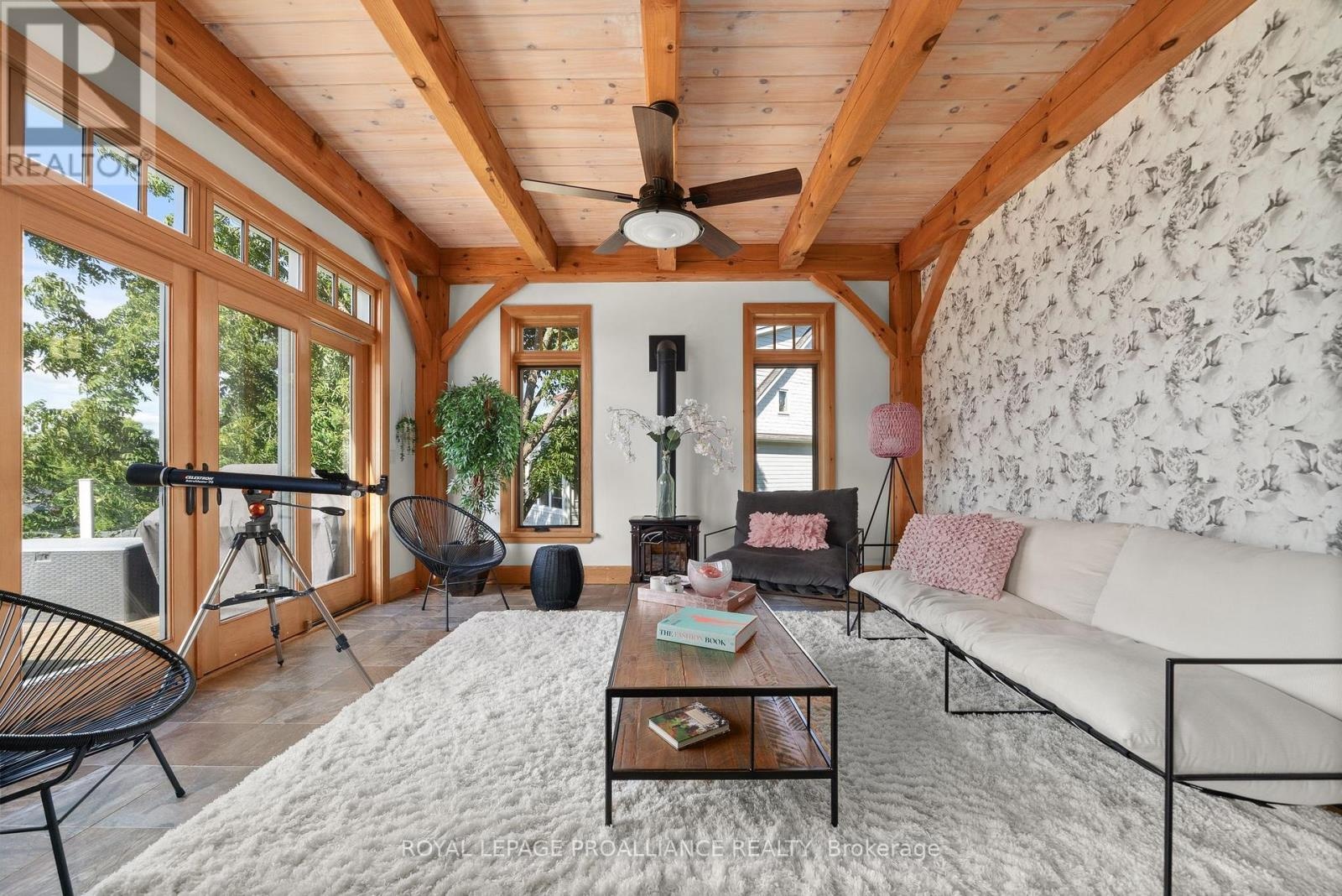 12698 Loyalist Parkway, Prince Edward County, Ontario  K0K 2T0 - Photo 20 - X12371479