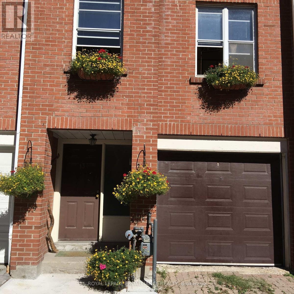 13 Portneuf Court, Toronto, Ontario  M5A 4E4 - Photo 1 - C12419259