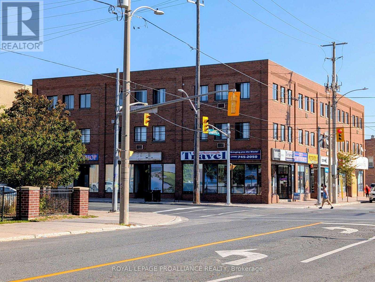 224 Charlotte Street, Peterborough, Ontario  K9J 2T8 - Photo 7 - X12464847