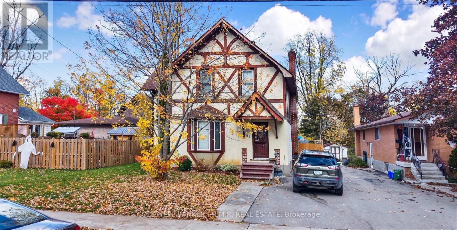 52 Glenelg Street E, Kawartha Lakes, Ontario K9V 1Z3 - Photo 2 - X12483688