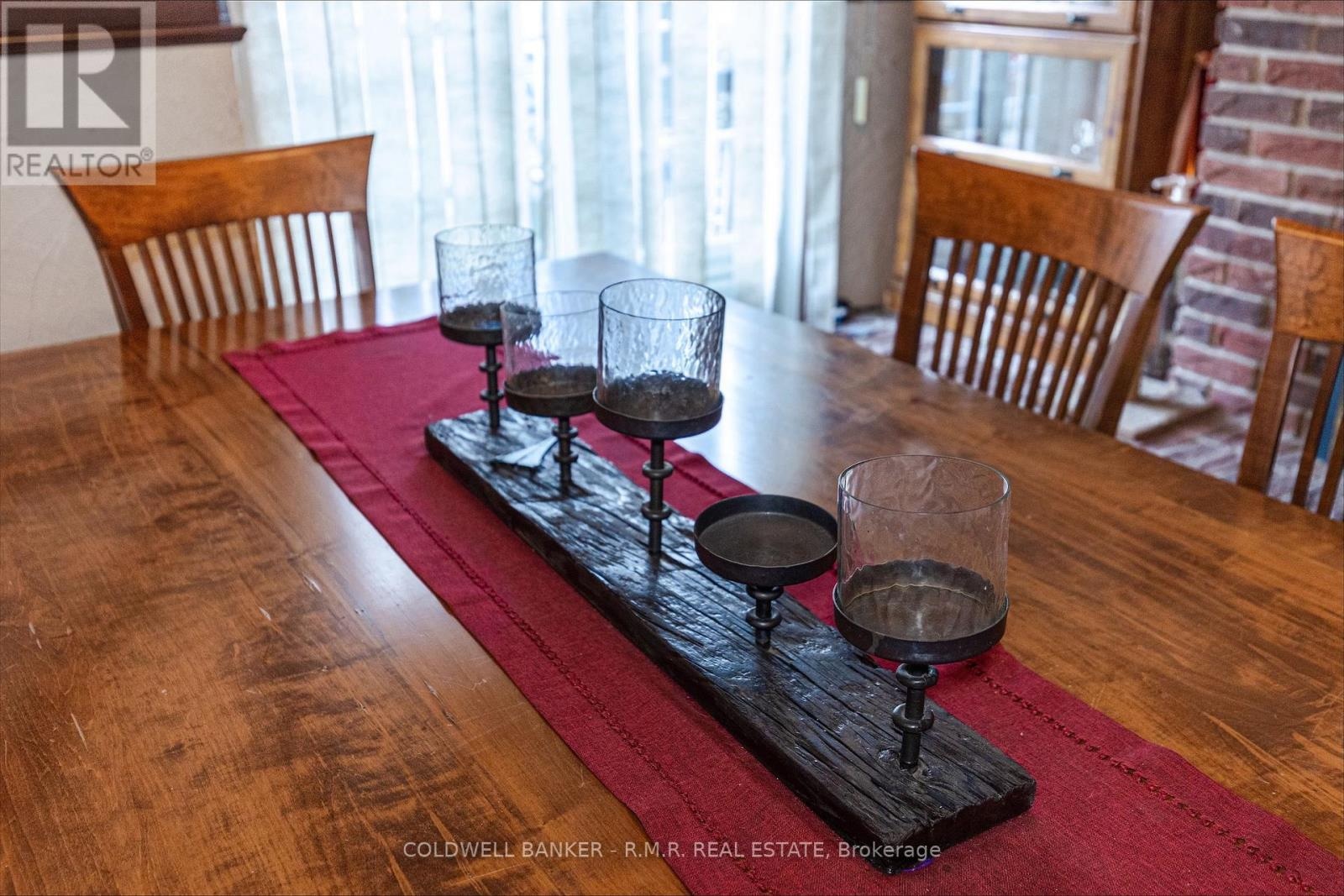 52 Glenelg Street E, Kawartha Lakes, Ontario K9V 1Z3 - Photo 9 - X12483688