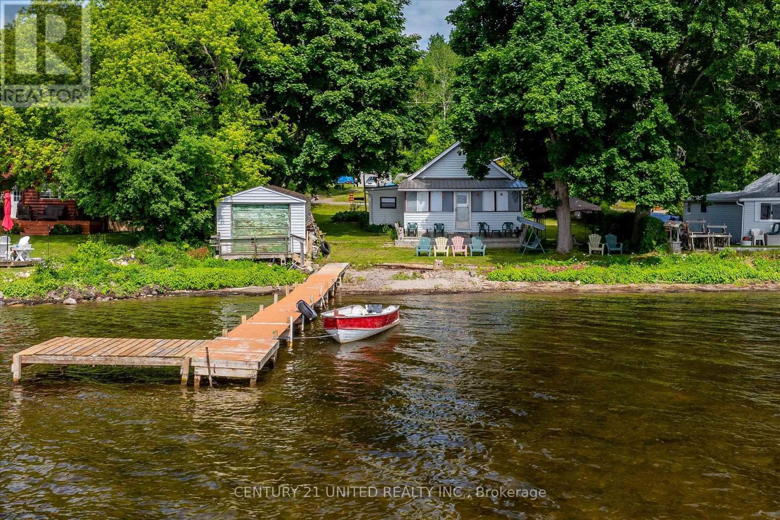 223 Paudash Street, Hiawatha First Nation, Ontario K0L 2G0 - Photo 1 - X12497058
