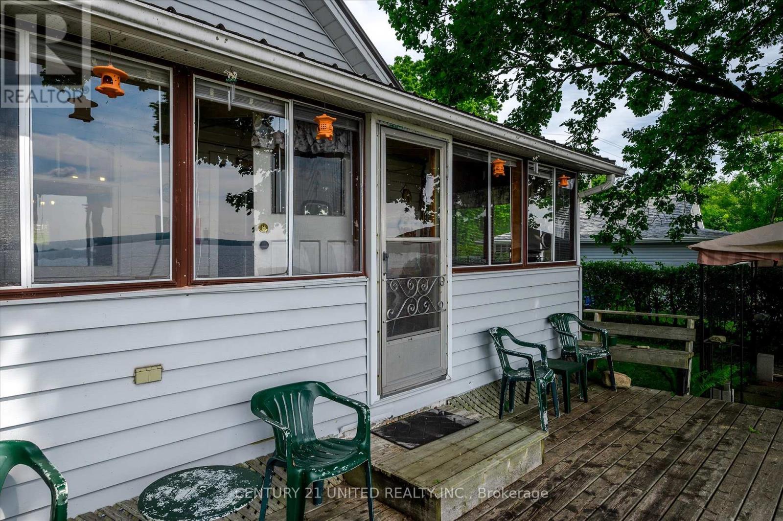 223 Paudash Street, Hiawatha First Nation, Ontario K0L 2G0 - Photo 15 - X12497058
