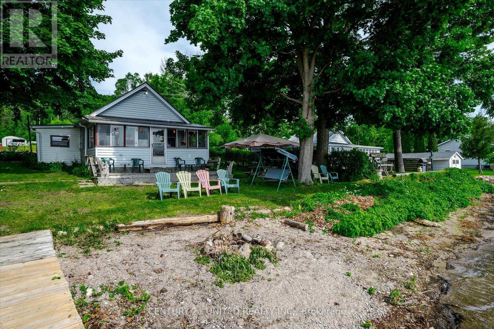 223 Paudash Street, Hiawatha First Nation, Ontario K0L 2G0 - Photo 19 - X12497058