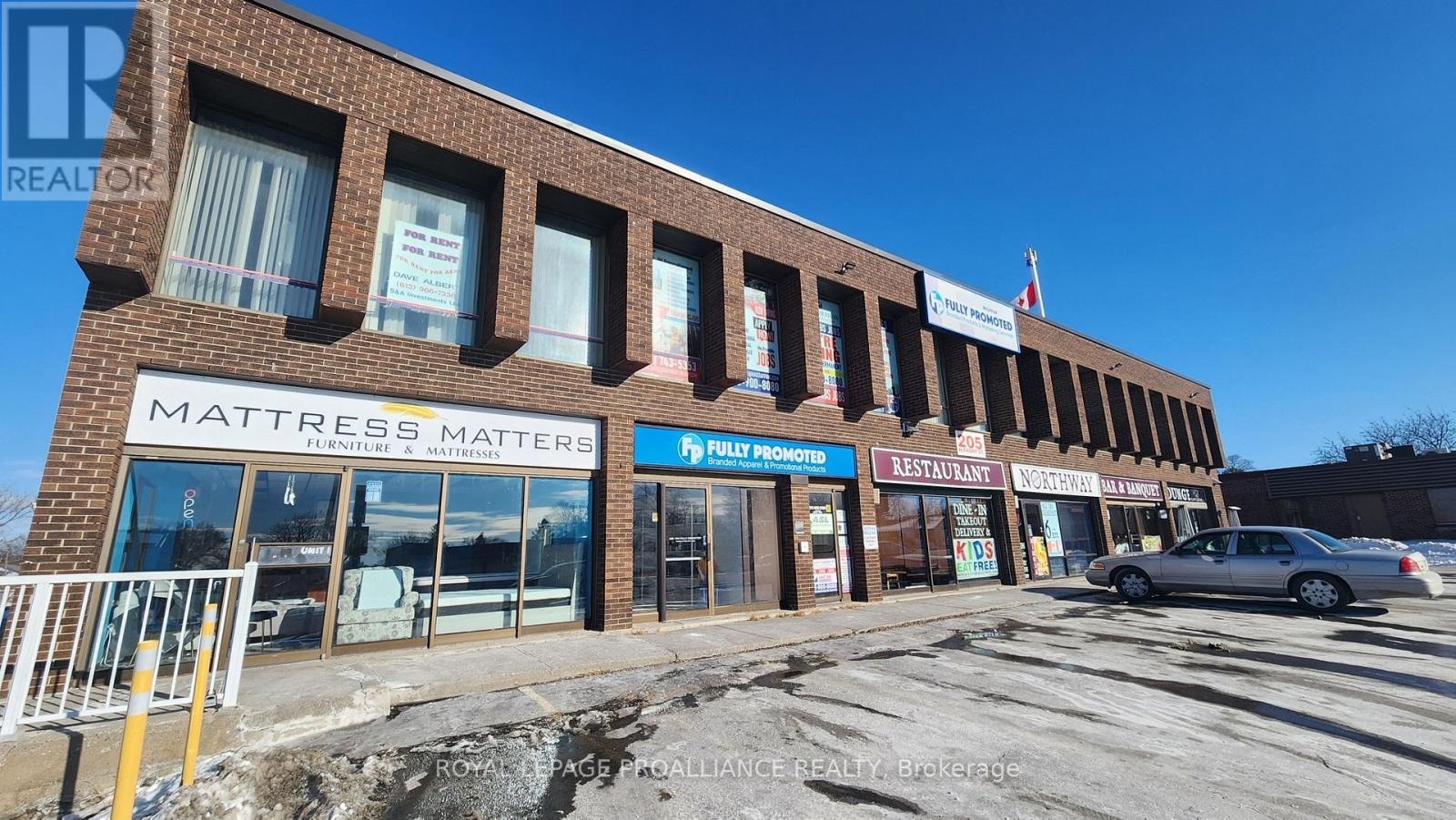 R3 - 205 North Front Street, Belleville, Ontario  K8P 3C3 - Photo 1 - X12498918