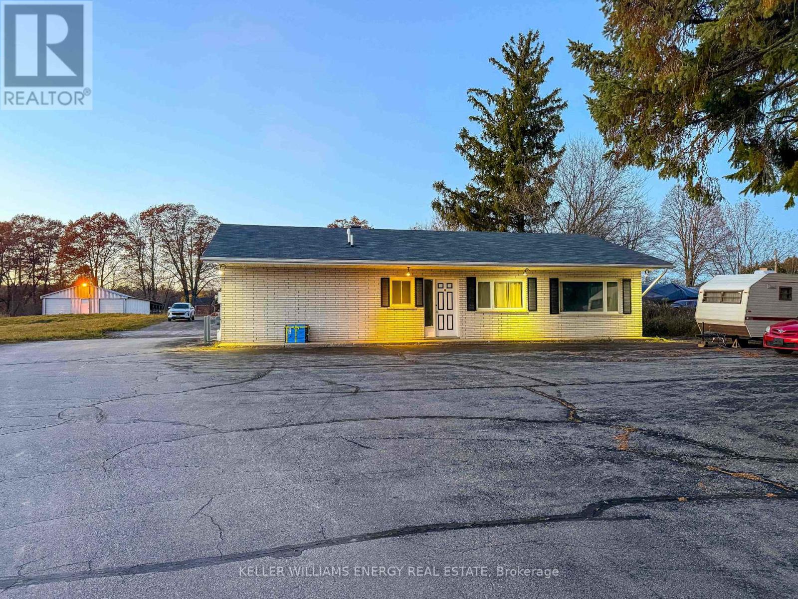 996 County Road 40 Road, Quinte West, Ontario  K8V 5P4 - Photo 16 - X12572622