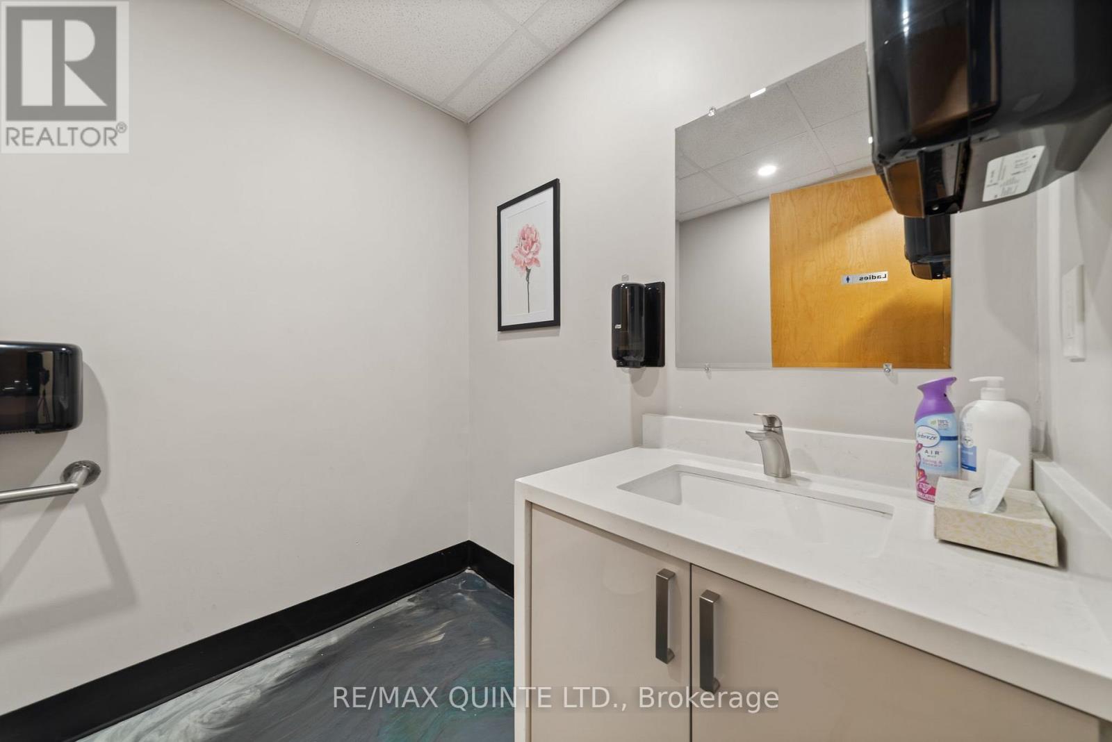 50 Dundas Street, Quinte West, Ontario  K8V 3P4 - Photo 27 - X12596616