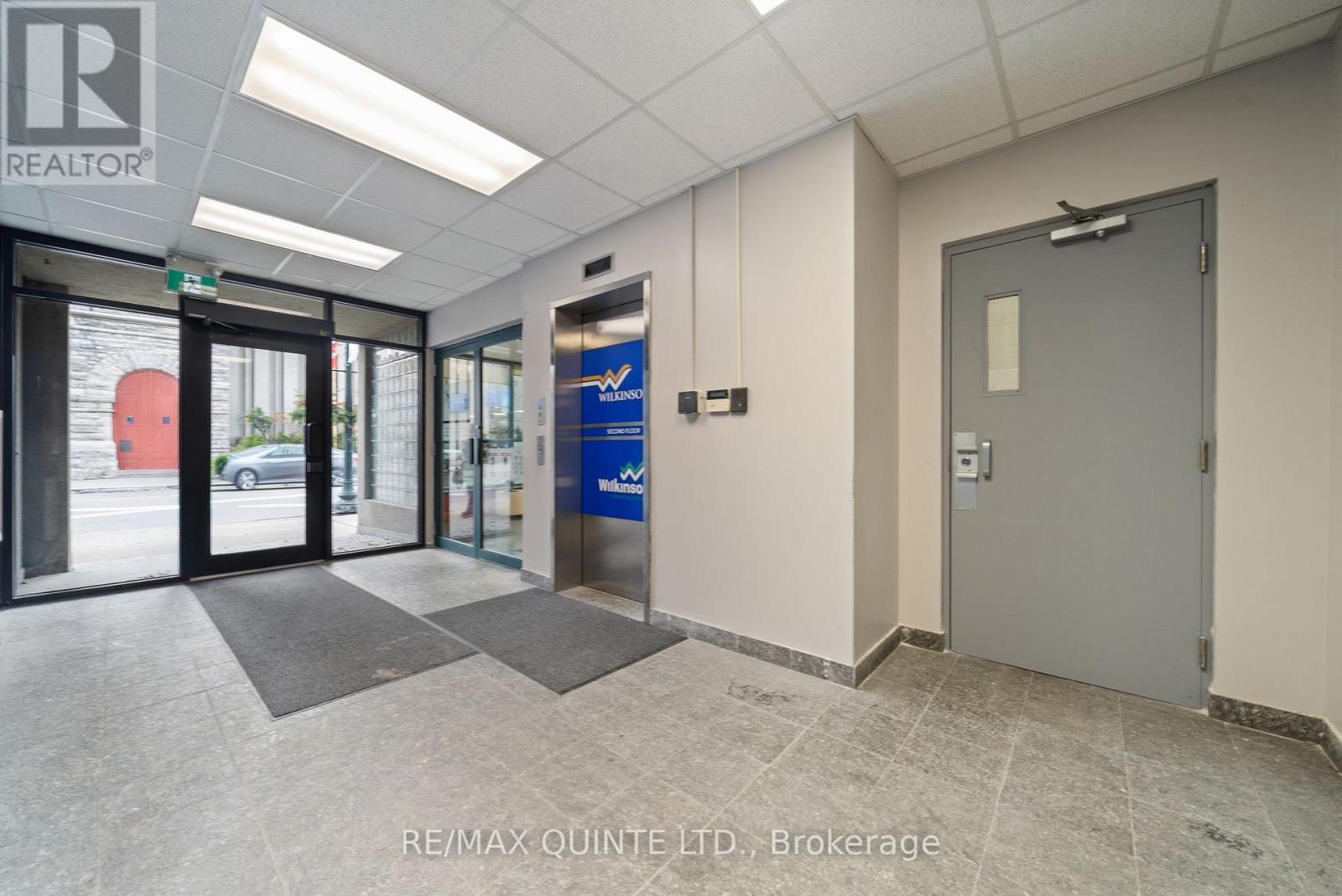 50 Dundas Street, Quinte West, Ontario  K8V 3P4 - Photo 5 - X12596616