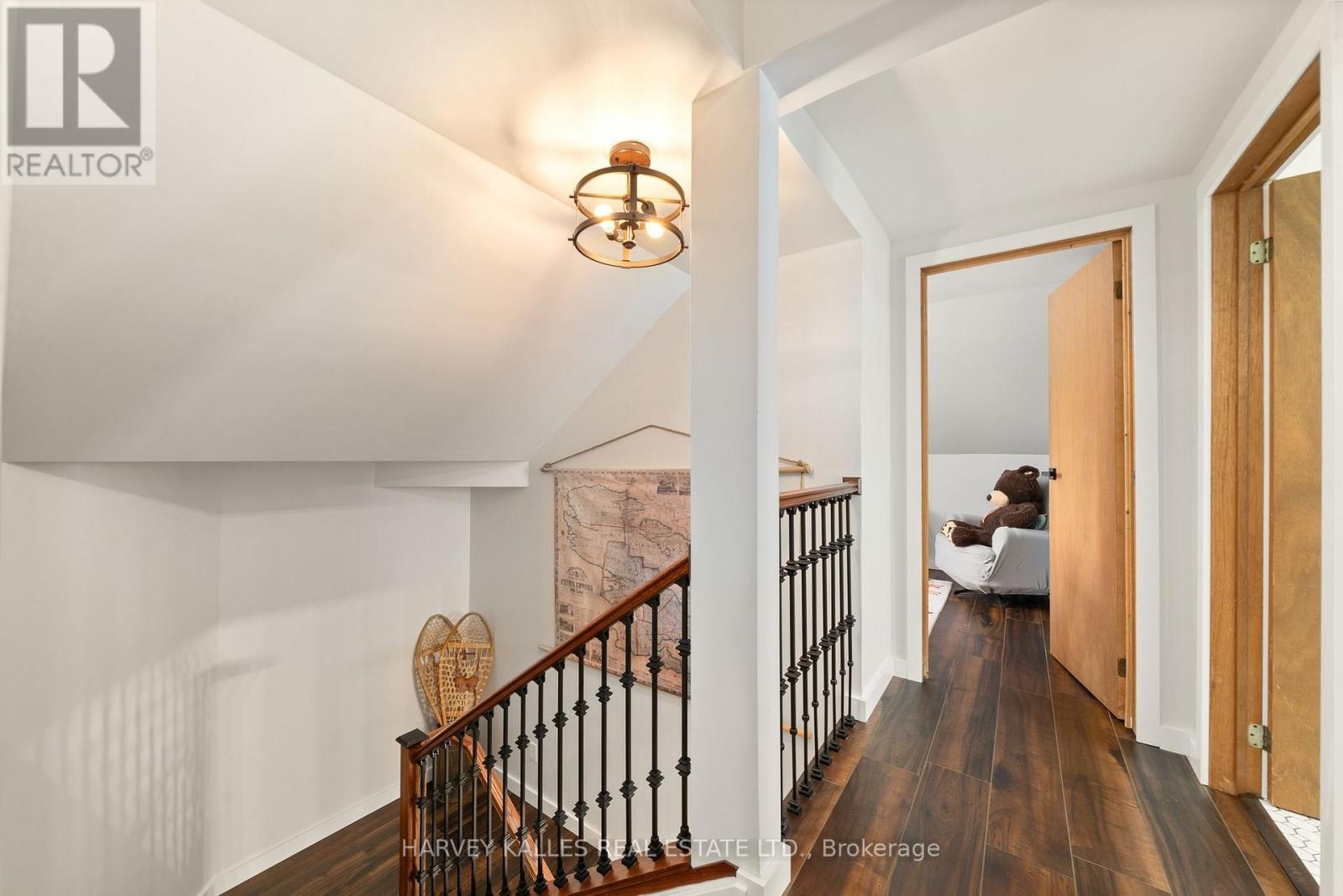 13965 Loyalist Parkway, Prince Edward County, Ontario  K0K 2T0 - Photo 18 - X12635328