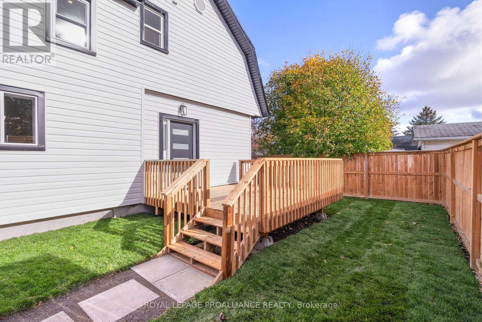 97 Donald Street S, Belleville, Ontario  K8P 2J6 - Photo 29 - X12523940