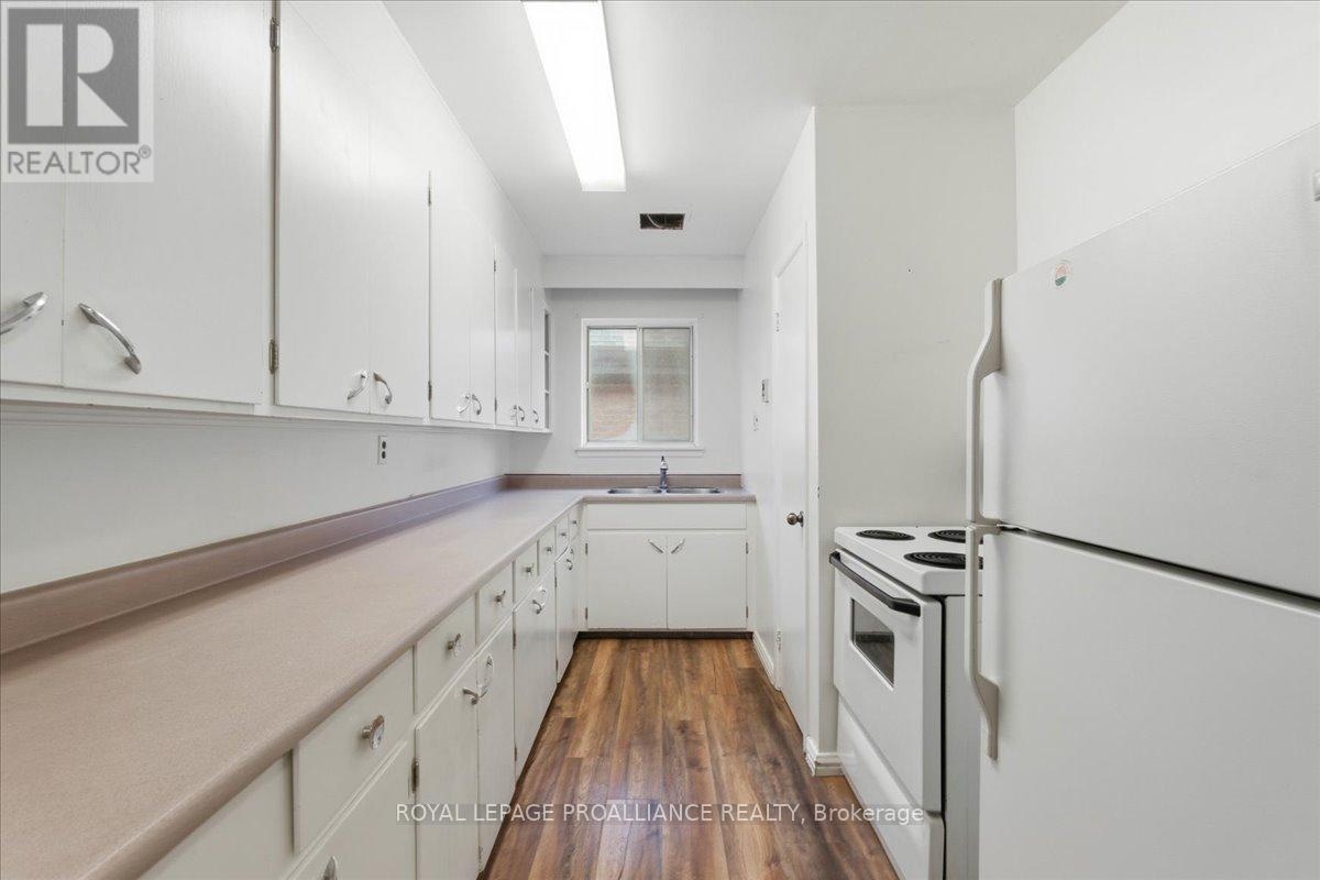 331 & 333 Picton Main Street, Prince Edward County, Ontario  K0K 2T0 - Photo 24 - X12663636