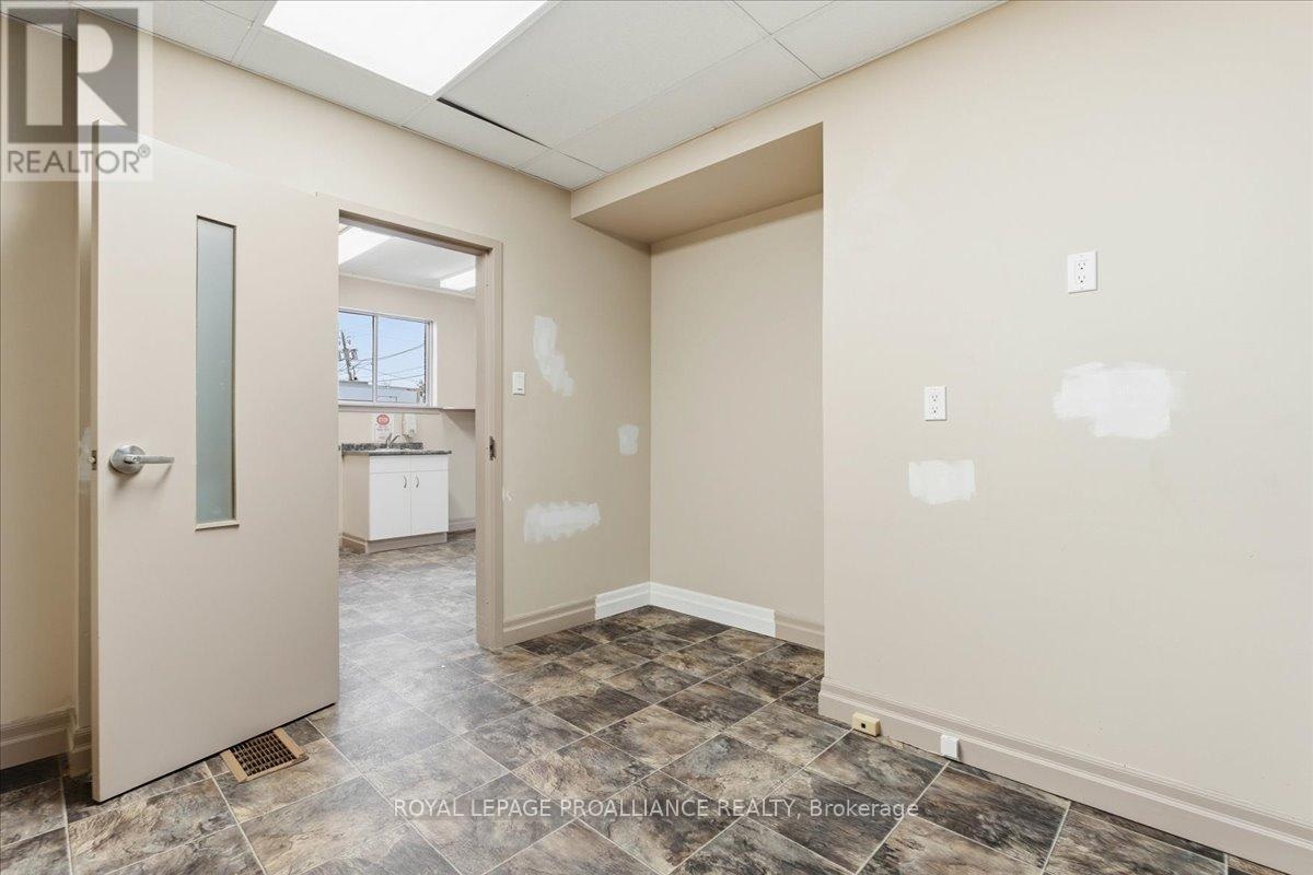 331 & 333 Picton Main Street, Prince Edward County, Ontario  K0K 2T0 - Photo 32 - X12663636