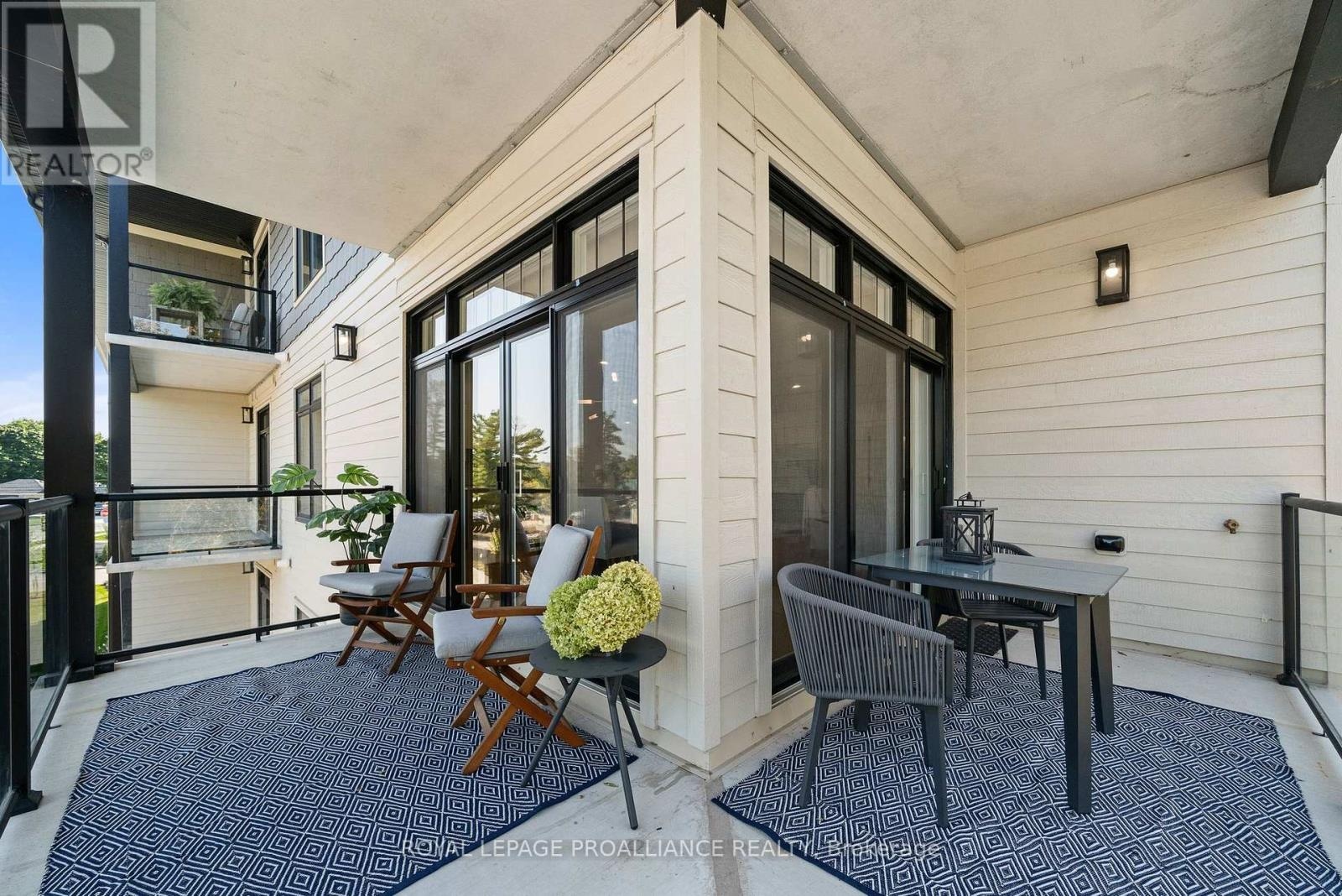 409 - 17 Cleave Avenue, Prince Edward County, Ontario  K0K 2T0 - Photo 27 - X12486858