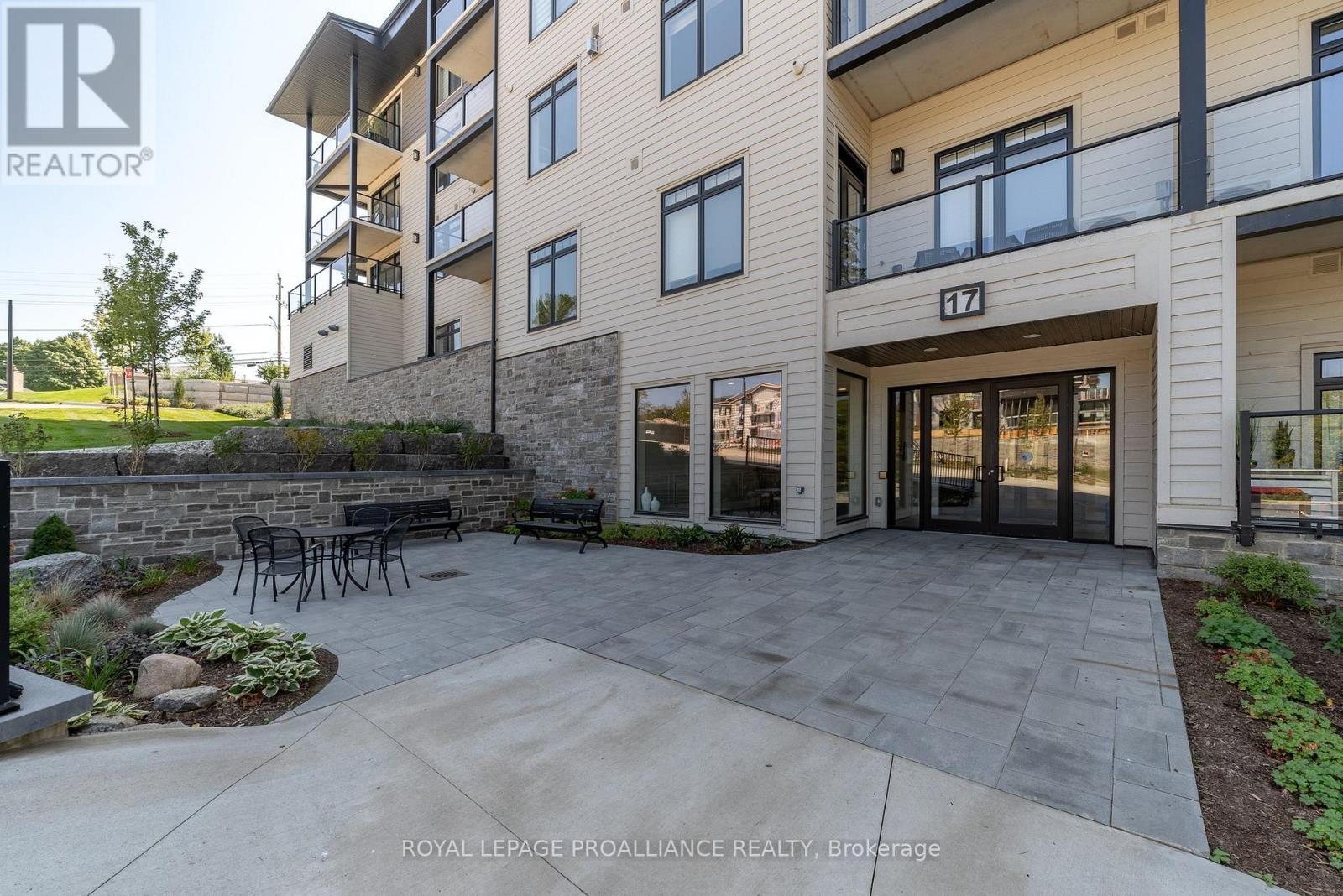 409 - 17 Cleave Avenue, Prince Edward County, Ontario  K0K 2T0 - Photo 29 - X12486858