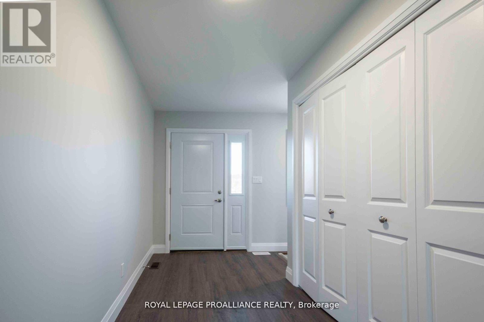 42 Mackenzie John Crescent, Brighton, Ontario  K0K 1H0 - Photo 2 - X12720108