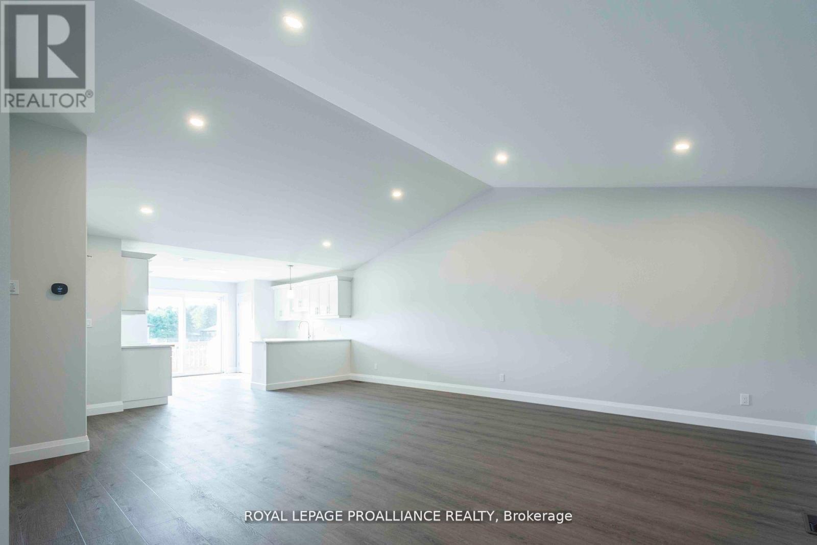 46 Mackenzie John Crescent, Brighton, Ontario  K0K 1H0 - Photo 3 - X12720242