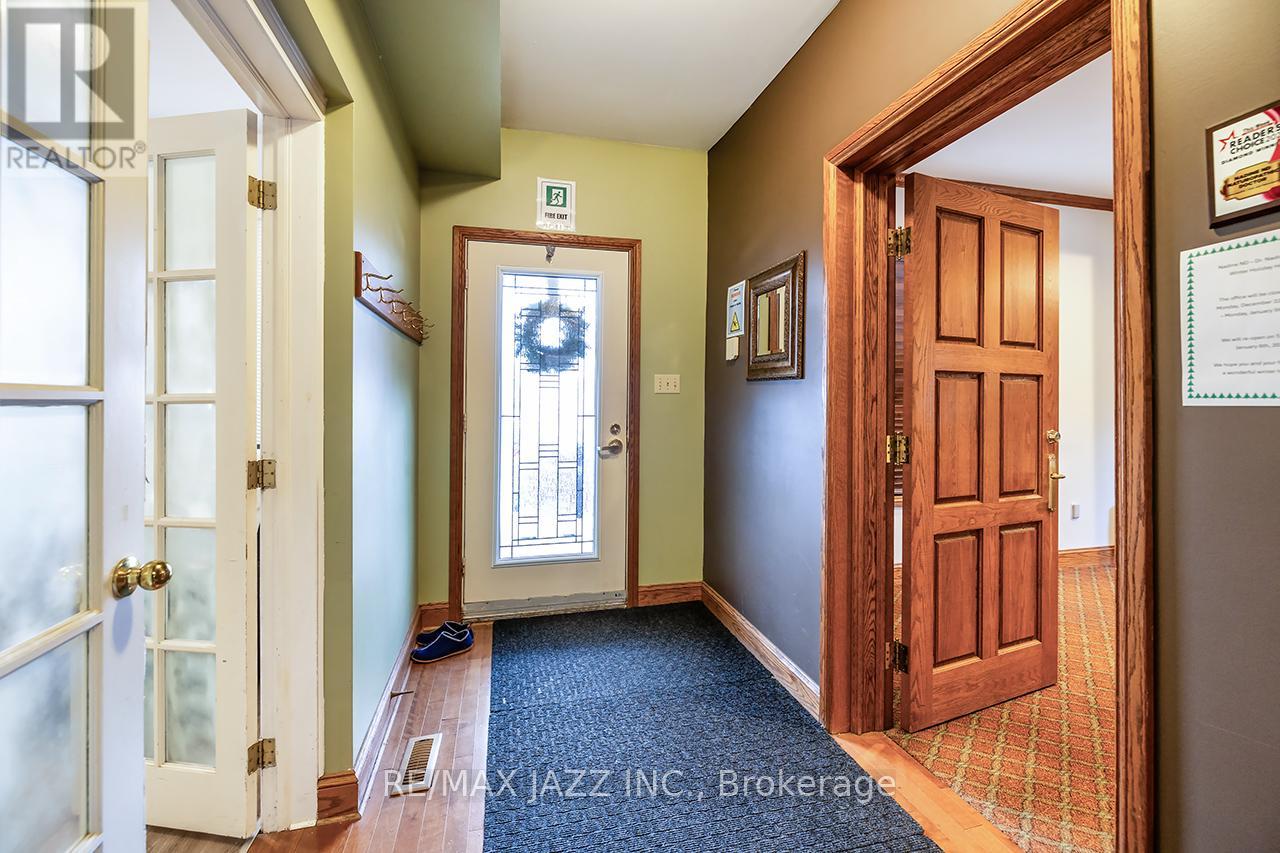 231 King Street E, Oshawa, Ontario  L1H 1C5 - Photo 5 - E12739356