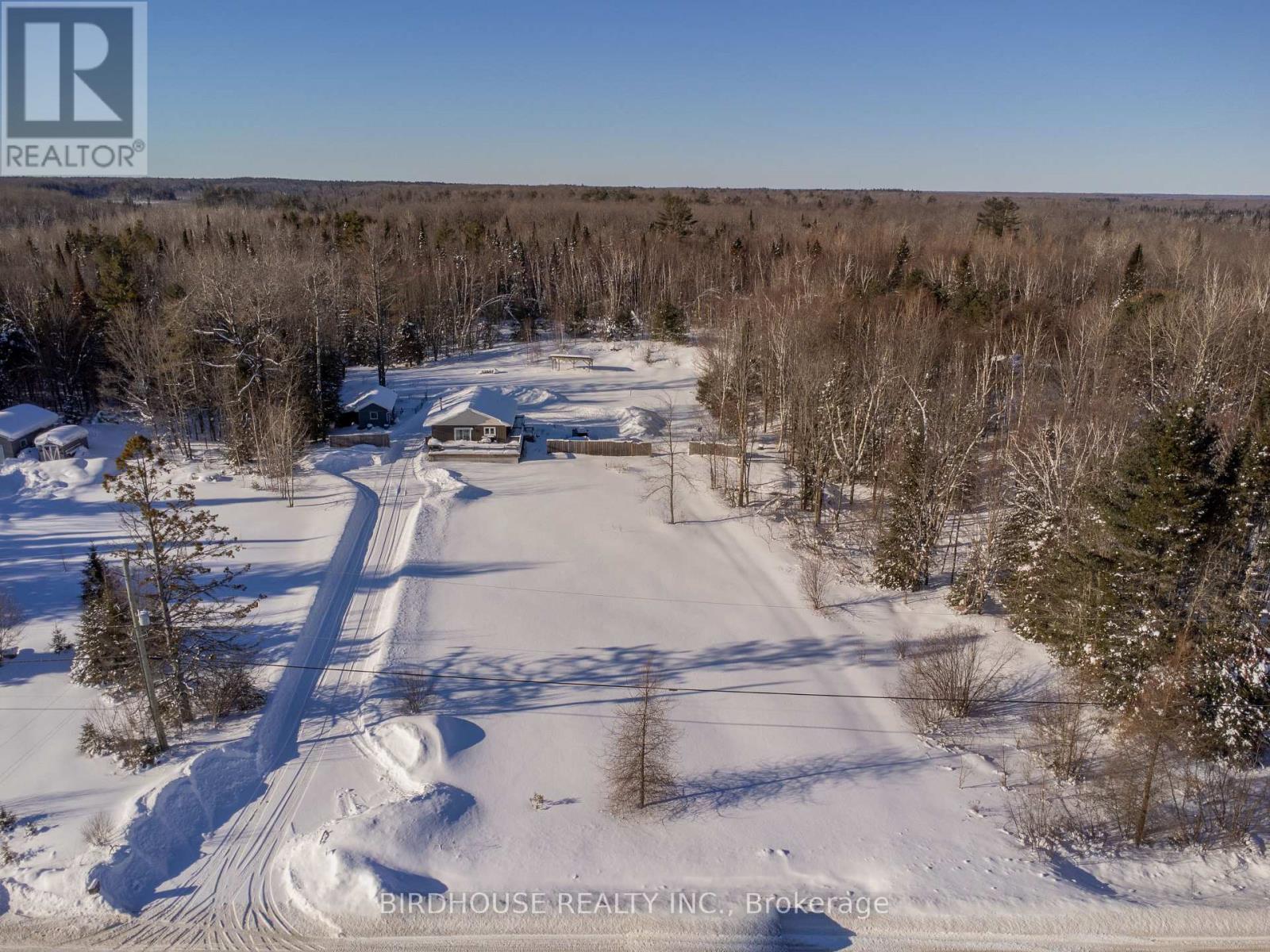 3399 Gelert Road, Minden Hills, Ontario  K0M 2K0 - Photo 2 - X12748606