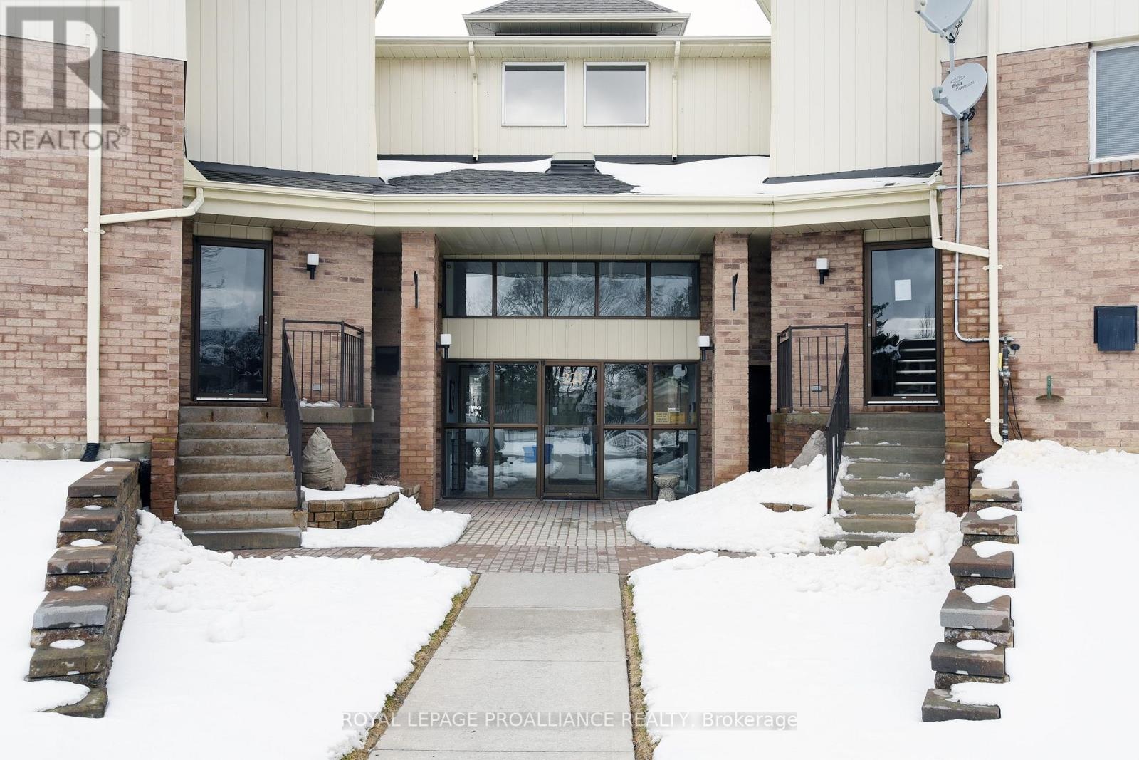 311a - 221 North Park Street, Belleville, Ontario K8P 5A6 - Photo 3 - X12804718