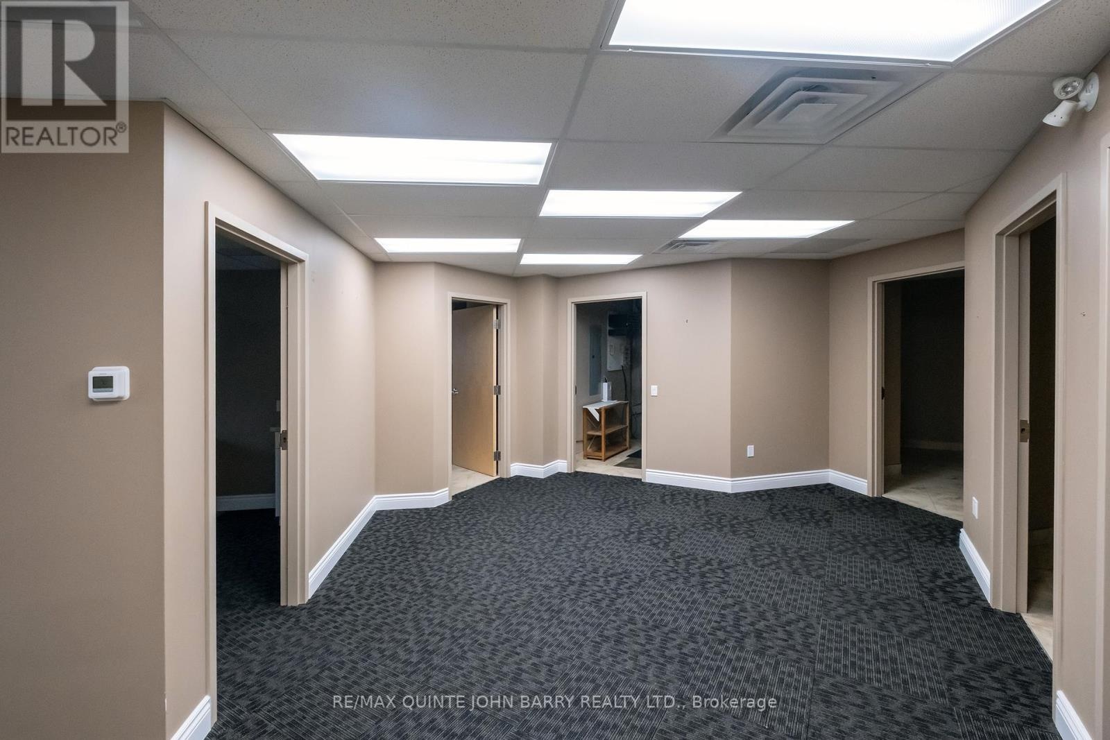 201 - 30 King Street, Quinte West, Ontario  K8V 6B1 - Photo 9 - X12839542
