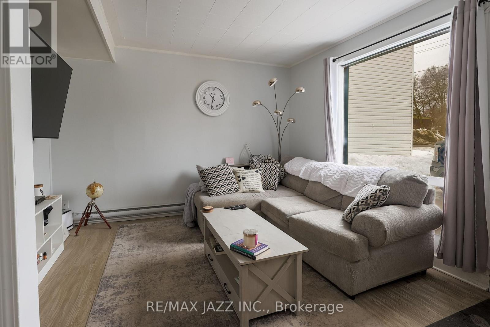 515 Park Street N, Peterborough, Ontario  K9H 4R5 - Photo 5 - X12860800