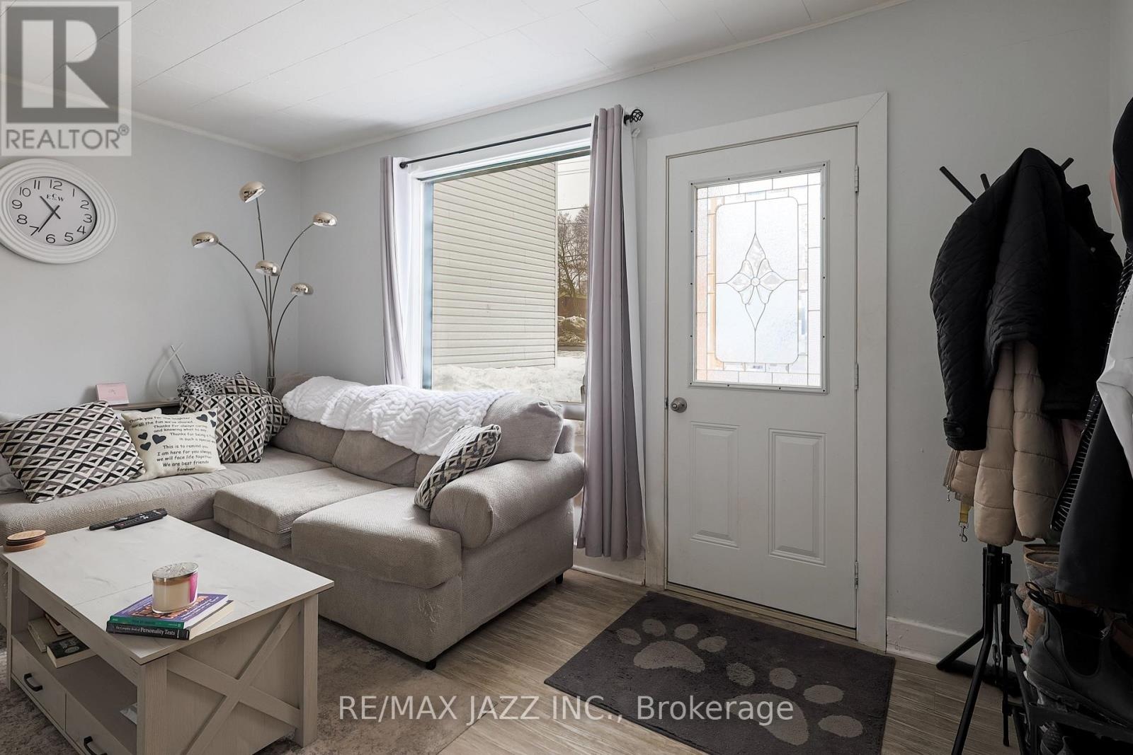 515 Park Street N, Peterborough, Ontario  K9H 4R5 - Photo 7 - X12860800