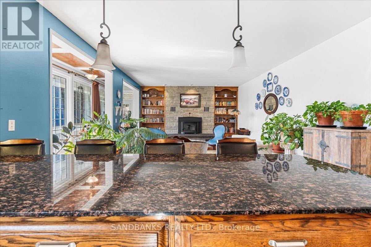 108 Murray Street, Quinte West, Ontario  K8V 5P4 - Photo 15 - X12869362