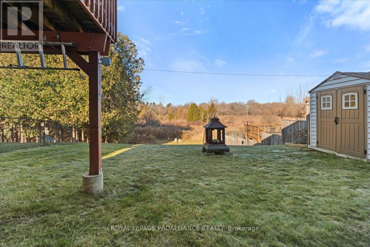 189 Nicholas Street, Quinte West, Ontario  K8V 6E8 - Photo 4 - X12772602