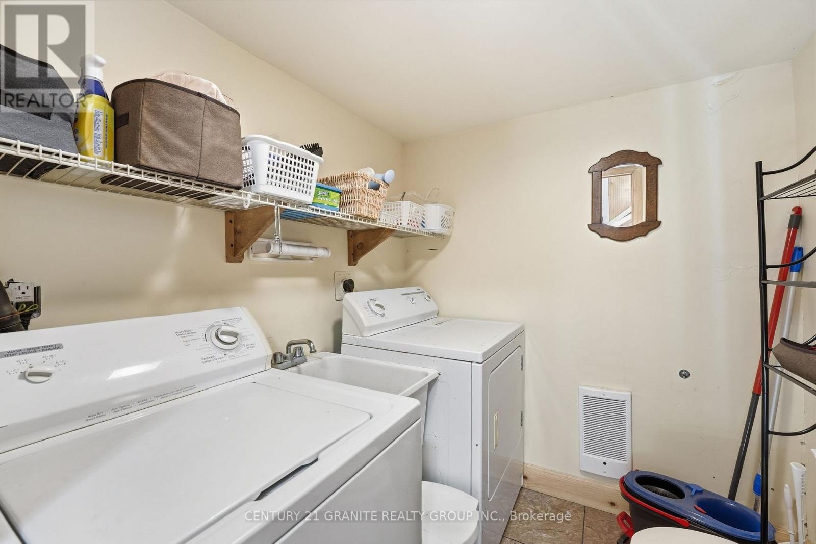 34820 Ab Hwy 62 Highway, Hastings Highlands, Ontario  K0L 2R0 - Photo 26 - X12875750