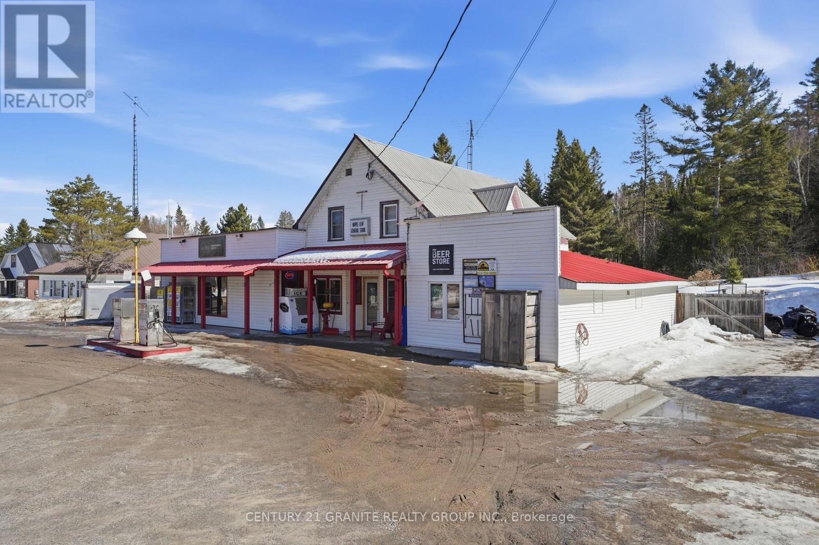 34820 Ab Hwy 62 Highway, Hastings Highlands, Ontario  K0L 2R0 - Photo 3 - X12875750