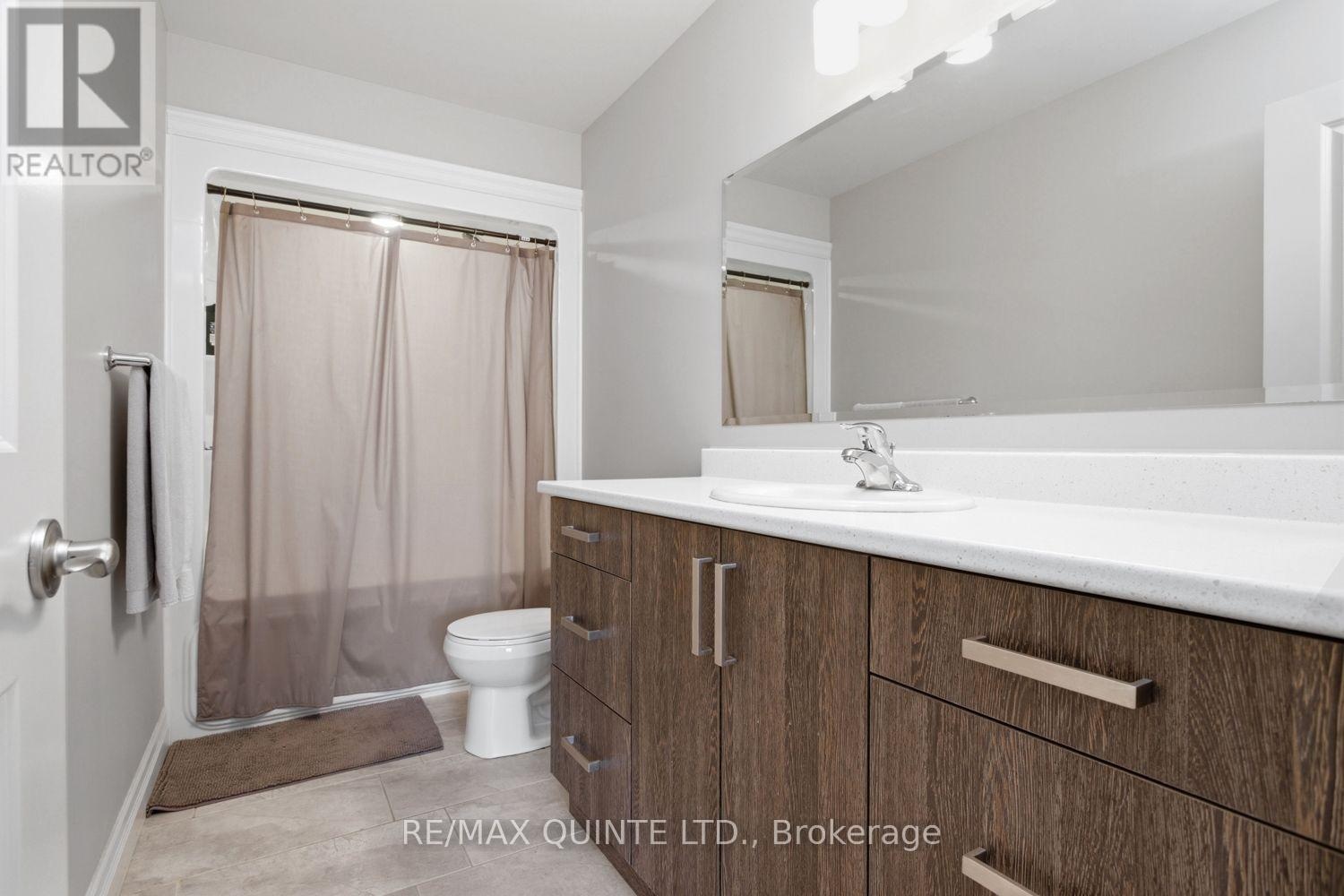 71 Aspen Drive, Quinte West, Ontario  K8V 0E2 - Photo 23 - X12886746