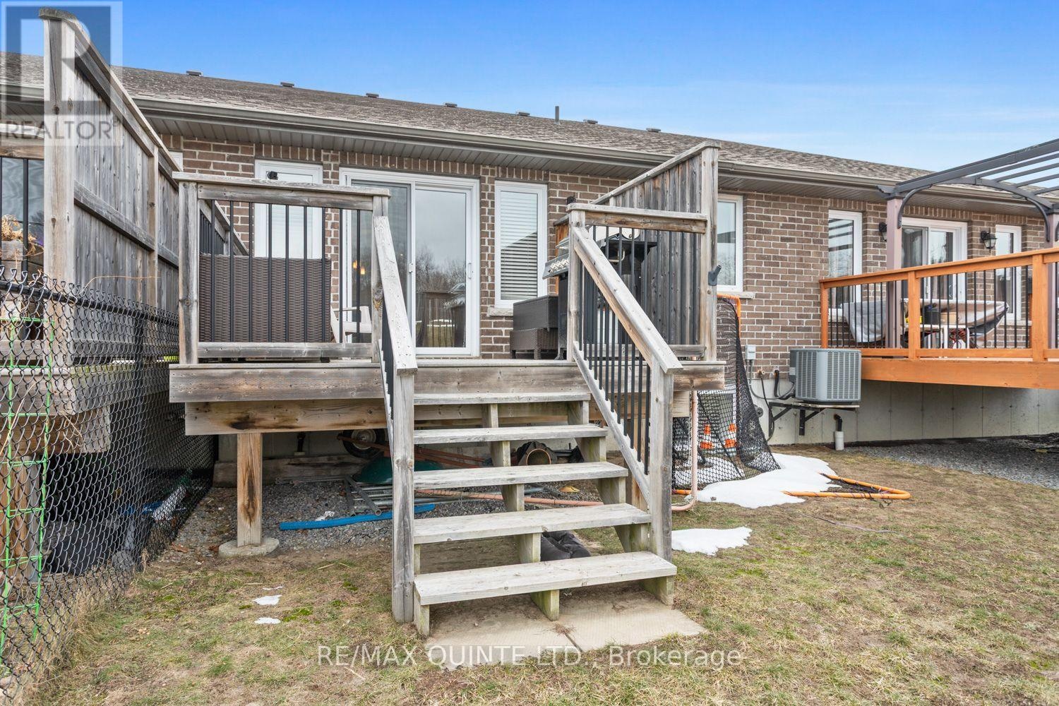 71 Aspen Drive, Quinte West, Ontario  K8V 0E2 - Photo 35 - X12886746