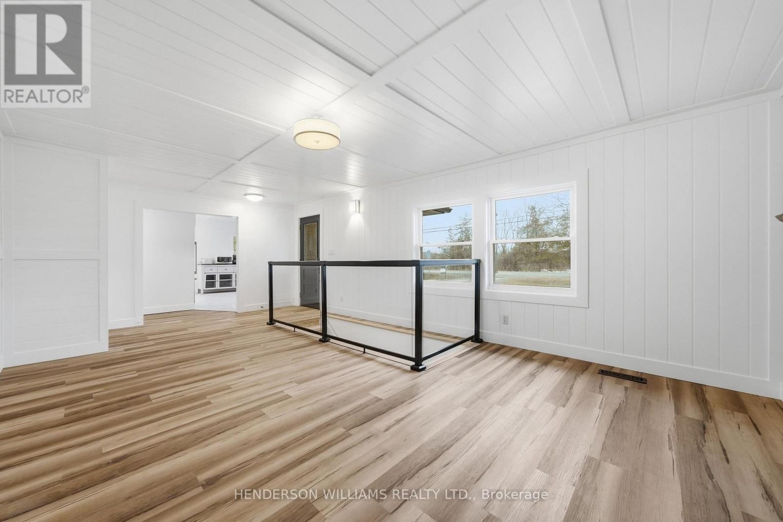 732 Glen Miller Road, Quinte West, Ontario K8V 5P8 - Photo 13 - X12893440