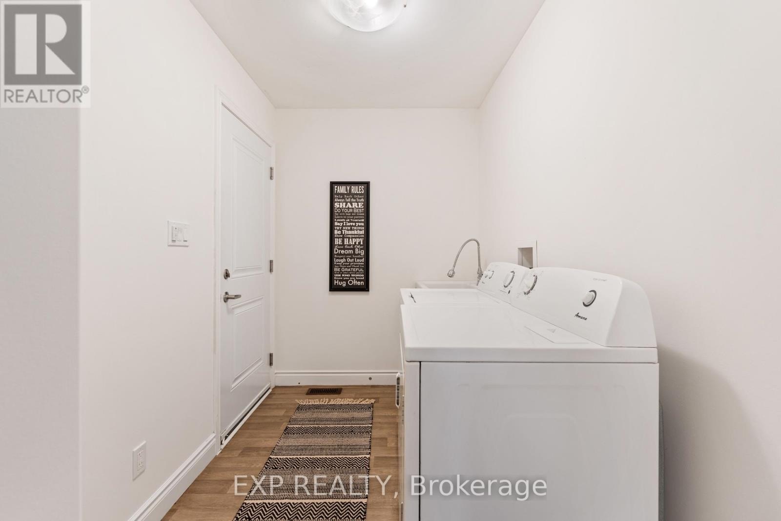 10 Cobblestone Street, Belleville, Ontario  K8P 0E4 - Photo 14 - X12896428