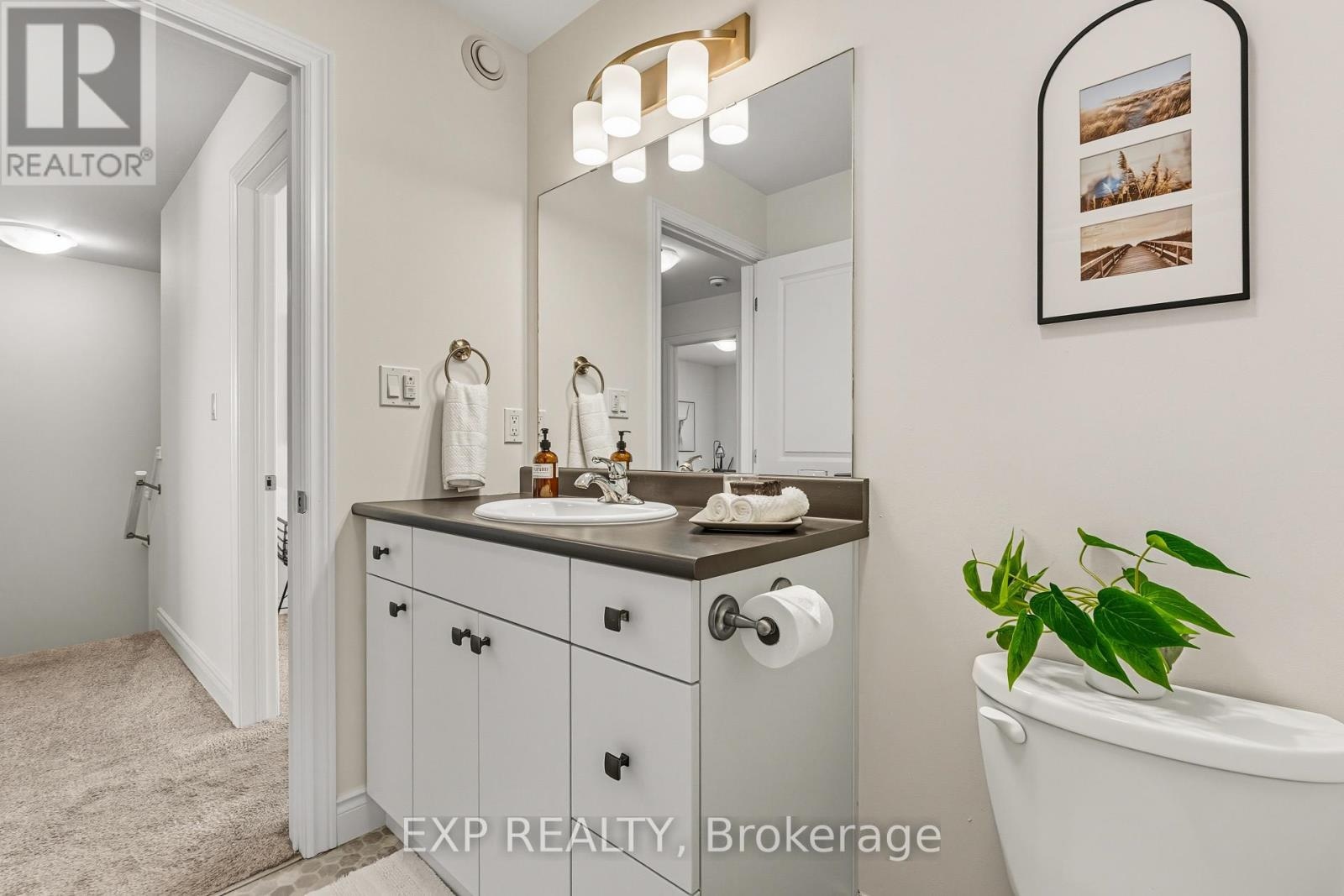 10 Cobblestone Street, Belleville, Ontario  K8P 0E4 - Photo 18 - X12896428