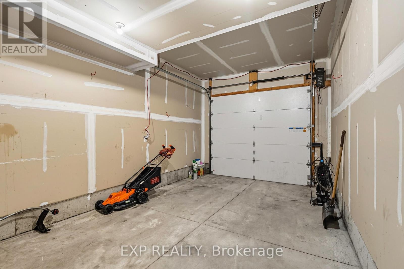 10 Cobblestone Street, Belleville, Ontario  K8P 0E4 - Photo 26 - X12896428