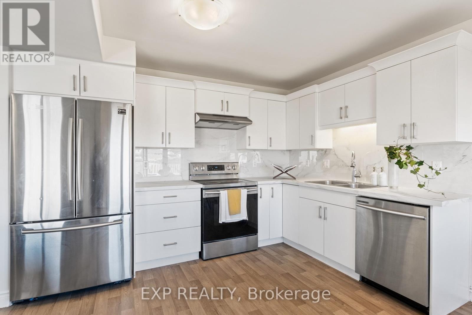 10 Cobblestone Street, Belleville, Ontario  K8P 0E4 - Photo 8 - X12896428