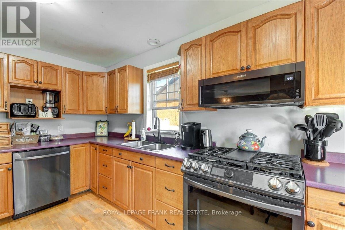 2374 Indian River Line, Otonabee-South Monaghan, Ontario  K0L 2B0 - Photo 11 - X12902510