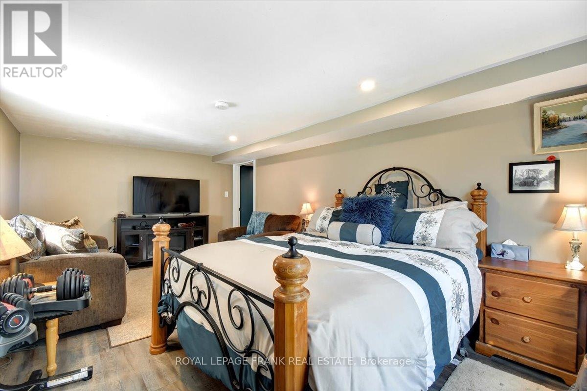 2374 Indian River Line, Otonabee-South Monaghan, Ontario  K0L 2B0 - Photo 22 - X12902510