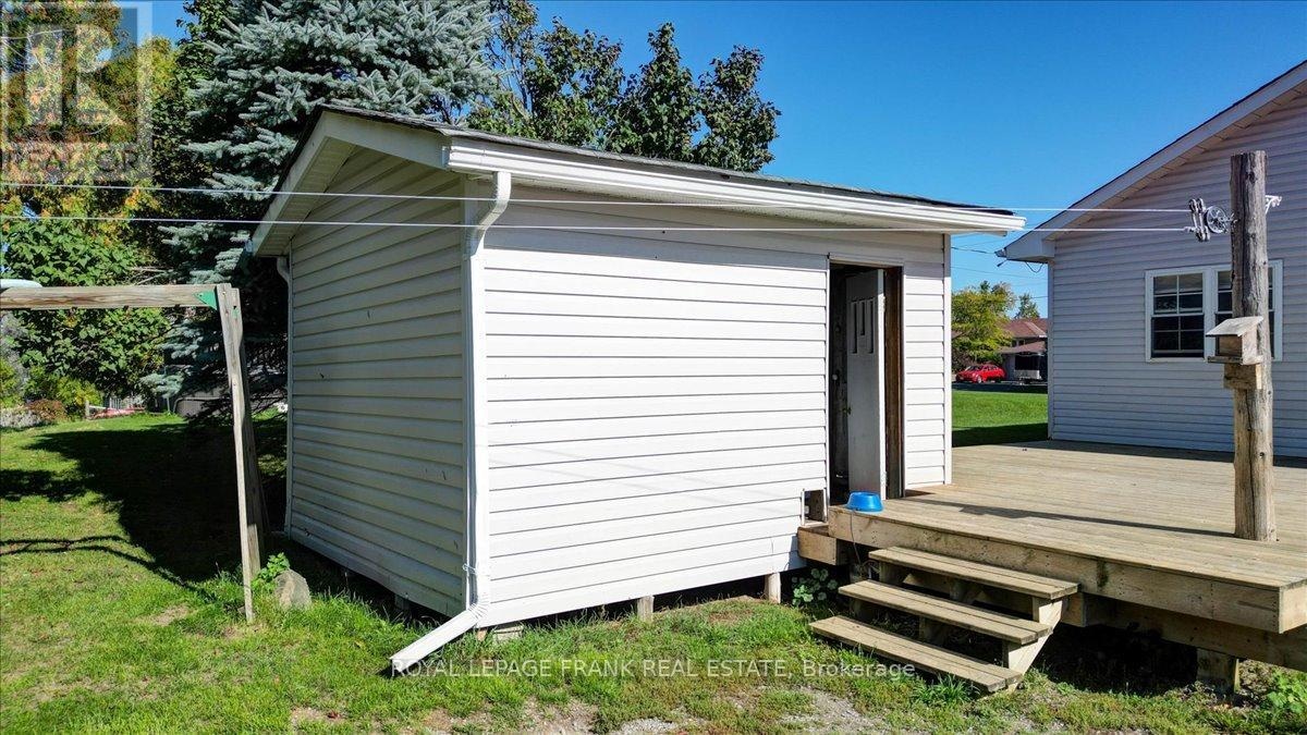 2374 Indian River Line, Otonabee-South Monaghan, Ontario  K0L 2B0 - Photo 45 - X12902510