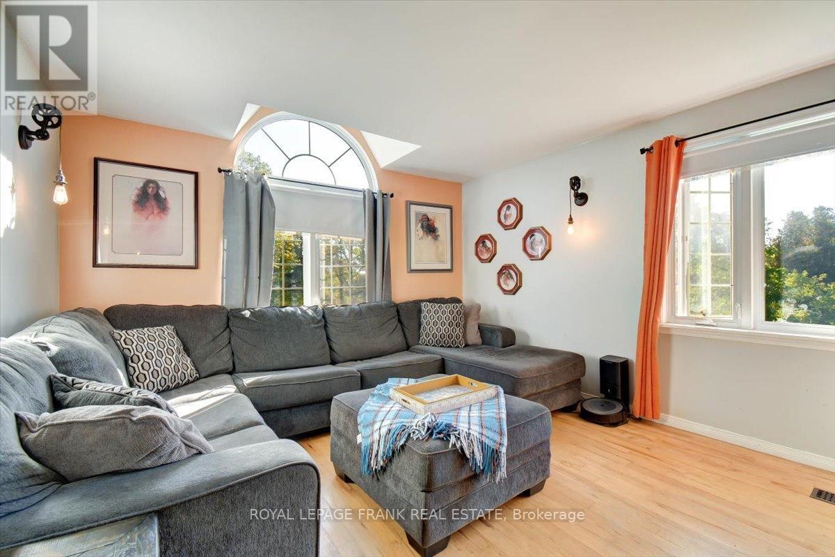2374 Indian River Line, Otonabee-South Monaghan, Ontario  K0L 2B0 - Photo 5 - X12902510