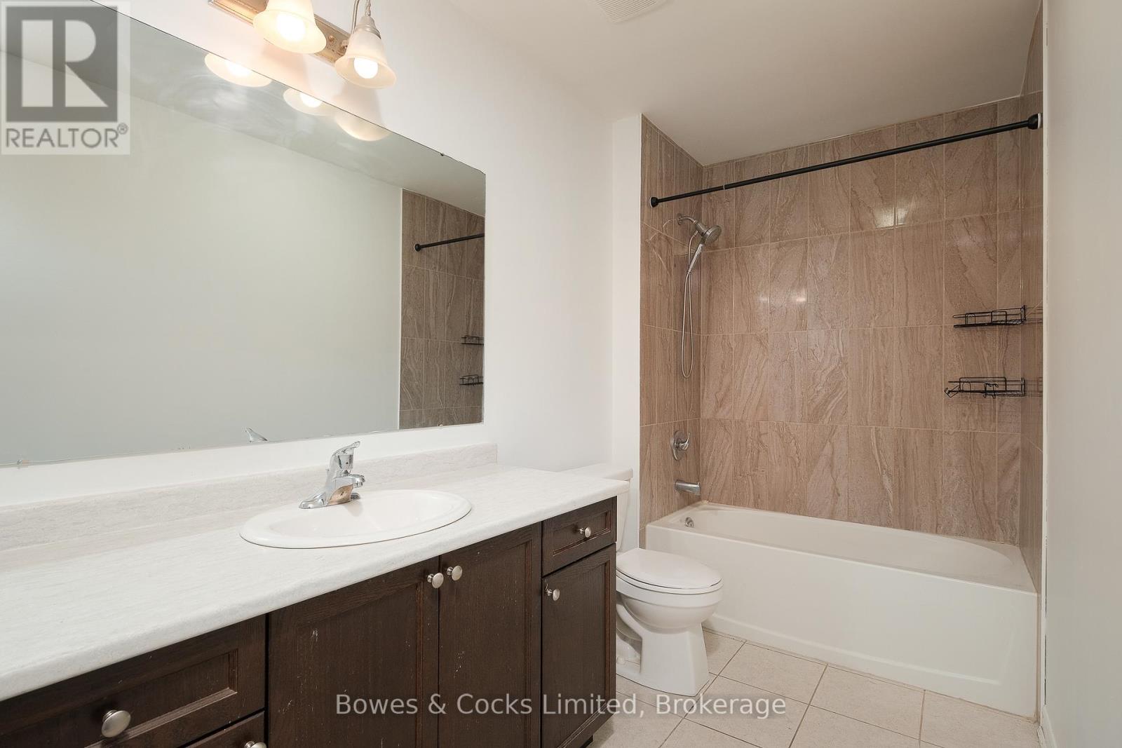 147 Springdale Drive, Kawartha Lakes, Ontario K9V 0N1 - Photo 8 - X12904484