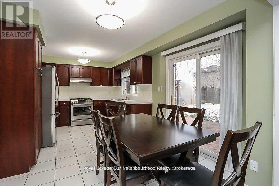 83 Cloughley Drive N, Barrie, Ontario  L4N 9T8 - Photo 7 - S12919278
