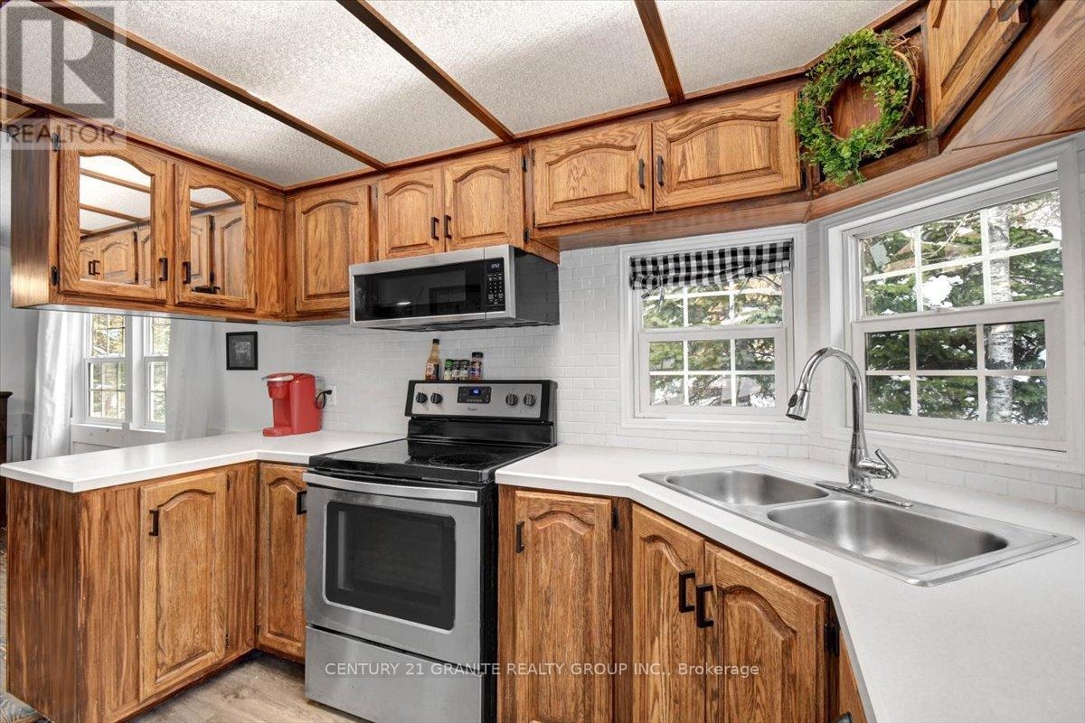 19 High Bush Road, Hastings Highlands, Ontario  K0L 2K0 - Photo 11 - X12925190