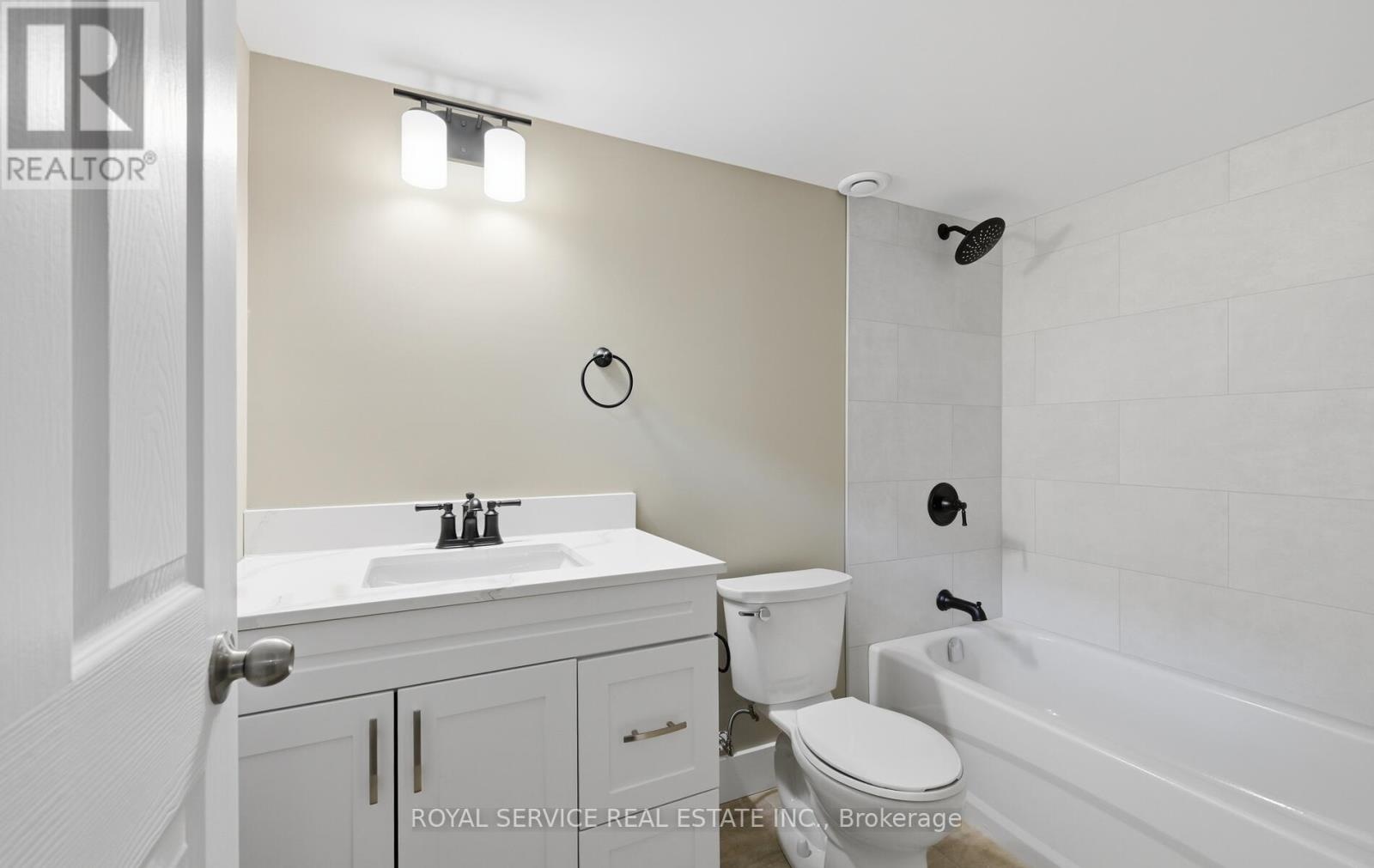 604 Fortye Drive, Peterborough, Ontario  K9K 2H3 - Photo 38 - X12928310