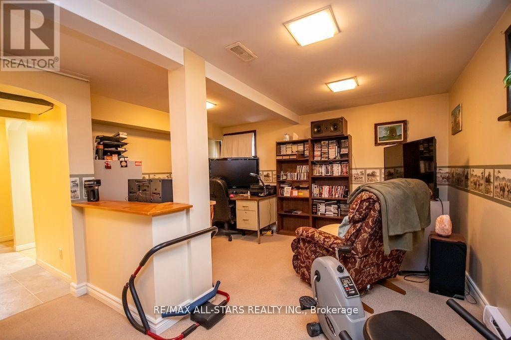 690 Post Road, Kawartha Lakes, Ontario  K0L 2X0 - Photo 31 - X12933976