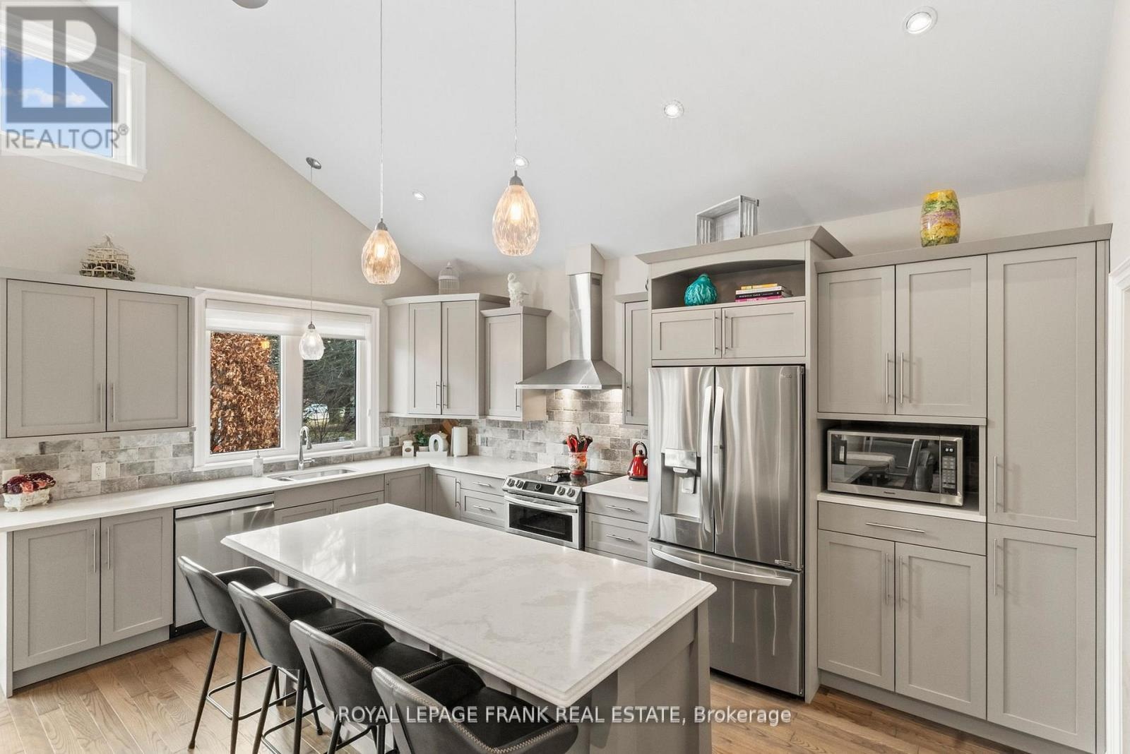 864 Burnham Street, Cobourg, Ontario  K9A 2X7 - Photo 17 - X12936698